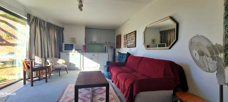 4 Bedroom Property for Sale in Wavecrest Eastern Cape